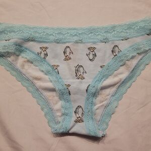 Victoria's Secret Medium Underwear NWT